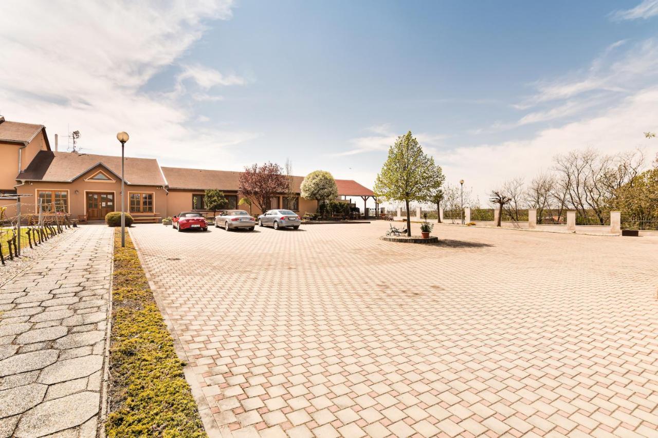 Resort Kovacs Novosedly  Zewnętrze zdjęcie